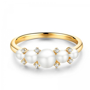 жемчужное кольцо с бриллиантом